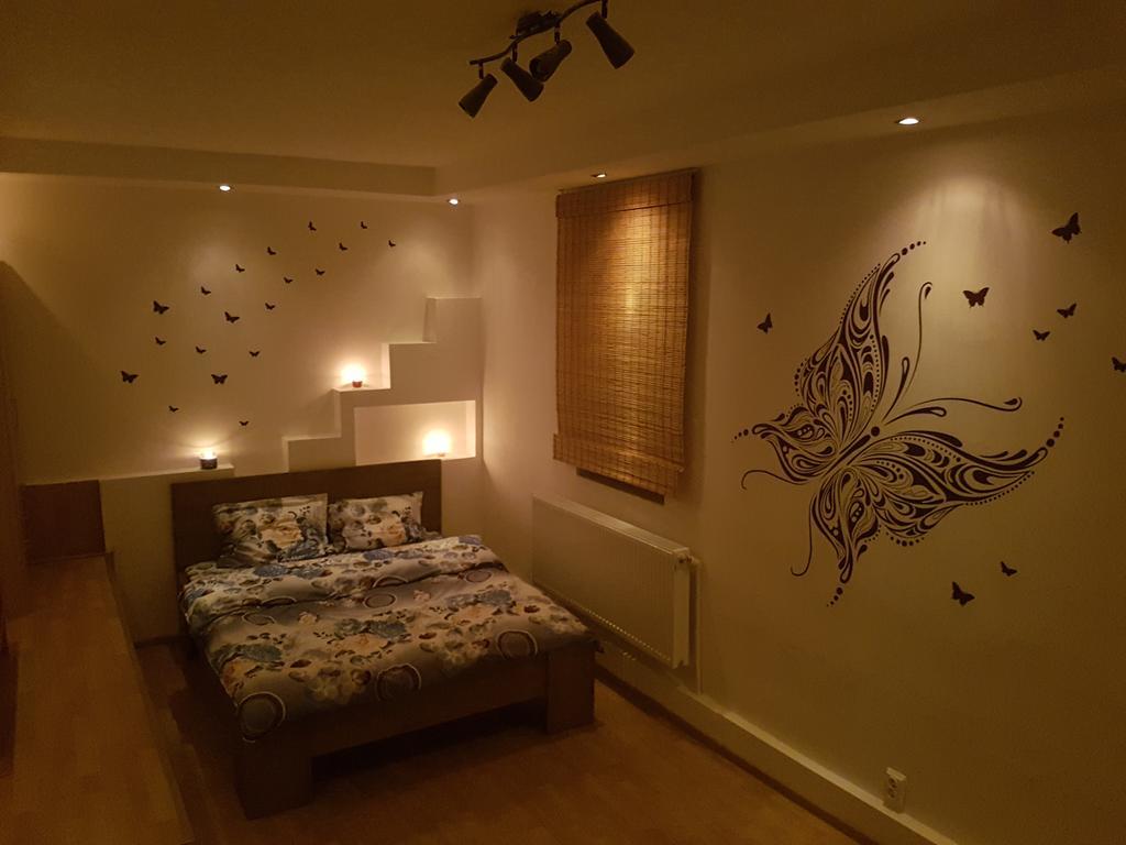 סיביו My Place - Butterflies מראה חיצוני תמונה